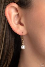 Load image into Gallery viewer, Upper Class - Gold Paparazzi Necklace