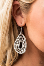Load image into Gallery viewer, &quot;METALLIC MELTDOWN&quot; FASHION FIX SILVER EARRINGS Simple Santa Fe September 2020
