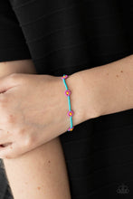 Load image into Gallery viewer, &quot;CAMP FLOWER POWER&quot; PURPLE BRACELET
