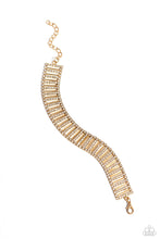 Load image into Gallery viewer, Elusive Elegance - Gold Bracelet
