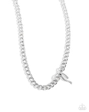 Load image into Gallery viewer, Leading Loops - Silver Necklace
