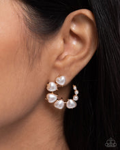 Load image into Gallery viewer, Castle Courting - Gold White Heart Pearl Circle Post Earrings
