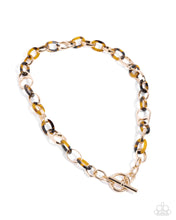 Load image into Gallery viewer, Smooth Season - Brown Tortoise Shell Link Gold Toggle Short Necklace
