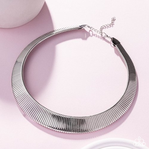 Fringe Formal - Silver Bar Short Necklace - 2025 EMP Exclusive Week 2