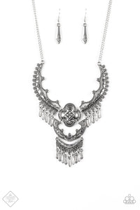 Rogue Vogue ~ Silver Necklace Set (Fashion Fix Exclusive)