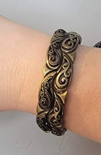 Load image into Gallery viewer, Paisley Portico - Brass Paparazzi Bracelet
