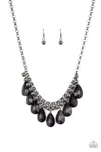 Fashionista Flair - Black - Barbara Towles Masterson's Store