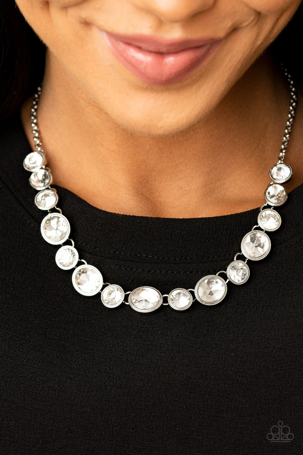 Girl's Gotta Glow - White Necklace