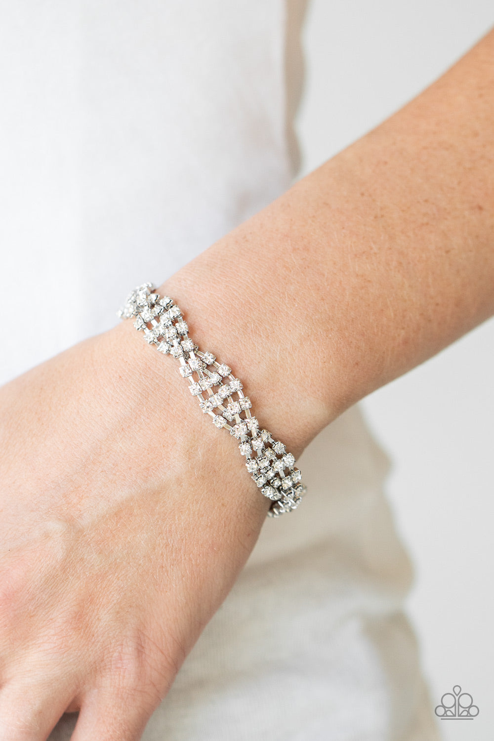 Twists and Turns - White - Barbara Towles Masterson's Store