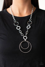 Load image into Gallery viewer, HOOP du Jour - White - Barbara Towles Masterson&#39;s Store
