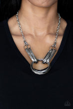Load image into Gallery viewer, Lip Sync Links - Silver - Barbara Towles Masterson&#39;s Store
