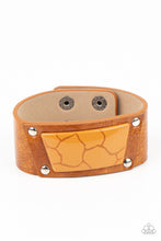 Load image into Gallery viewer, Geo Glamper - Brown - Barbara Towles Masterson&#39;s Store
