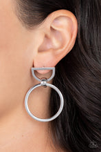 Load image into Gallery viewer, CONTOUR Guide - Silver Paparazzi Earrings
