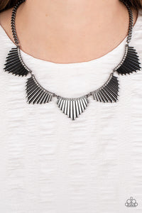 MANE Street - Black Paparazzi Necklace