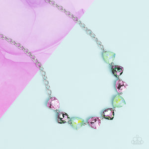 Dreamy Drama - Green Paparazzi Necklace