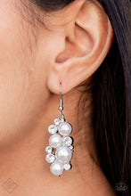 Load image into Gallery viewer, FASHION FIX FIERCELY 5TH AVENUE OCTOBER 2021 COMPLETE TREND BLEND
