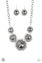 Load image into Gallery viewer, Global Glamour - Barbara Towles Masterson&#39;s Store
