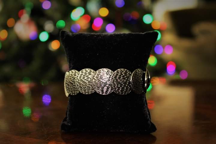 RADIOACTIVE REFLECTIONS - BLACK STRETCHY BRACELET - Barbara Towles Masterson's Store