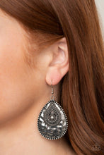 Load image into Gallery viewer, Rural Muse - silver - earrings - Barbara Towles Masterson&#39;s Store
