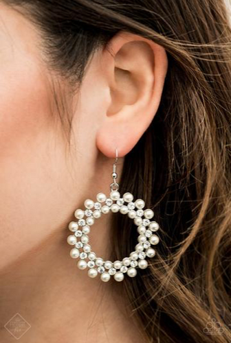 Pearly Poise - White - Barbara Towles Masterson's Store