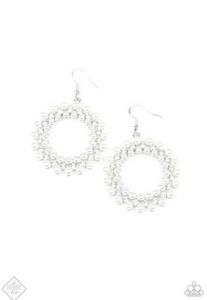 Pearly Poise - White - Barbara Towles Masterson's Store