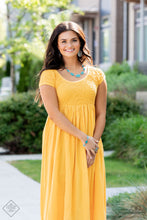 Load image into Gallery viewer, Simply Santa Fe - Complete Trend Blend - Fashion Fix August 2021 - Barbara Towles Masterson&#39;s Store
