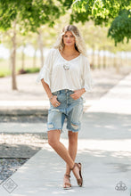 Load image into Gallery viewer, Sunset Sightings - Complete Trend Blend Fashion Fix July 2021 - Barbara Towles Masterson&#39;s Store
